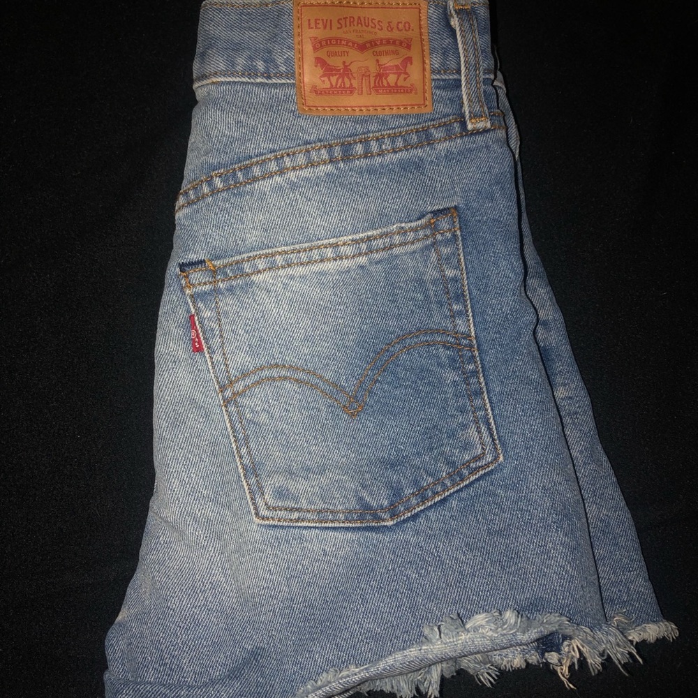 Levi mid length shorts